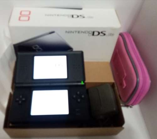 Nintendo Ds Lite Lot 2