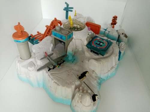 Micro Machine Exploration Polar Command