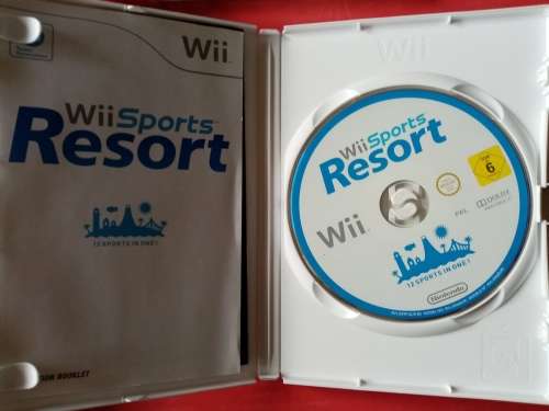 Wii Sports Resort Bundle