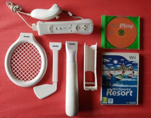 Wii Sports Resort Bundle