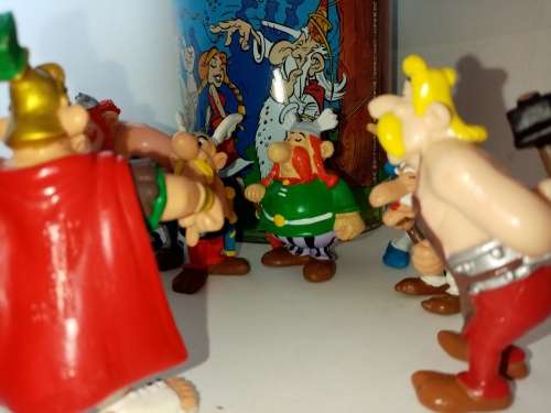 Vintage Asterix Figurines with Tin