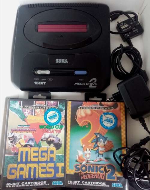 Sega Megadrive 2 Bundle with Games works 100%