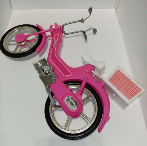 Barbie Moped