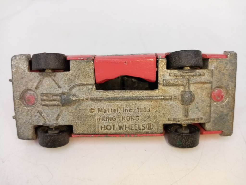 Howheels Crack Up Fire Chief