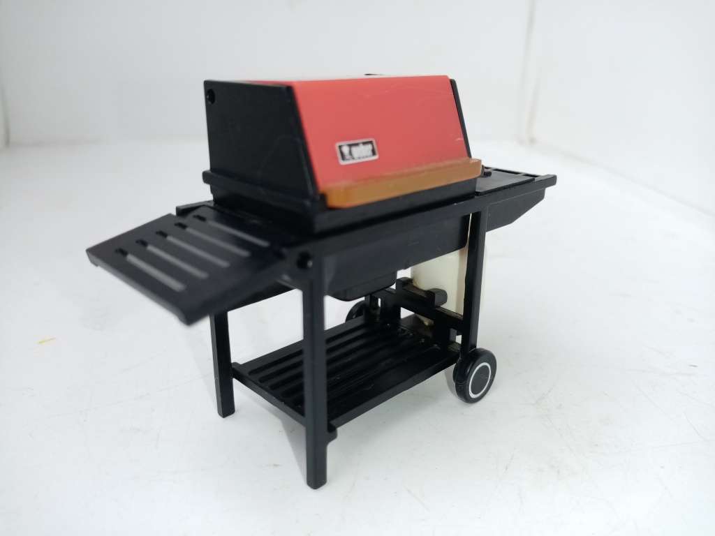 Miniature Scaled Weber Gas Braai