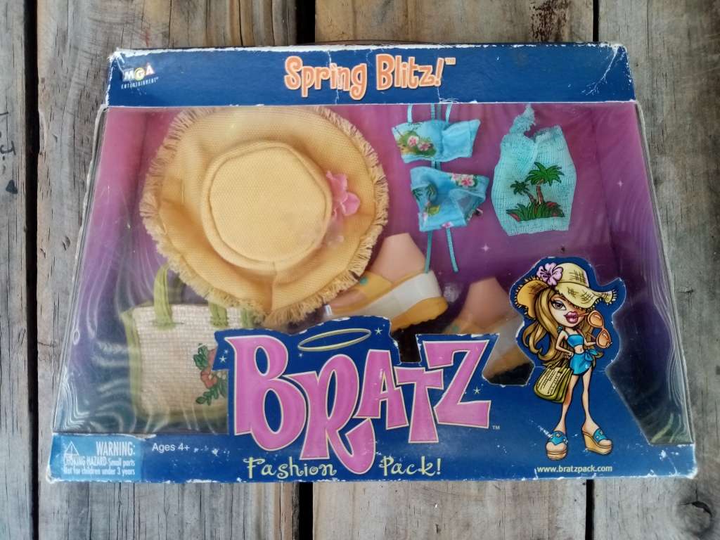 Bratz Spring Blitz Fasion Pack Sealed