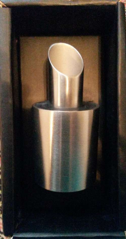 LOVELY GIFT STAINLESS STEEL WINE POURER!!!