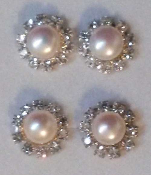 ONE PAIR OF GENUINE FRESH WATER PEARL EARRINGS!!!
