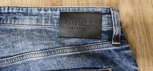 100% Original Guess Jeans - Mens Skinny Jeans Size : W32xL34 (Retail R1299)