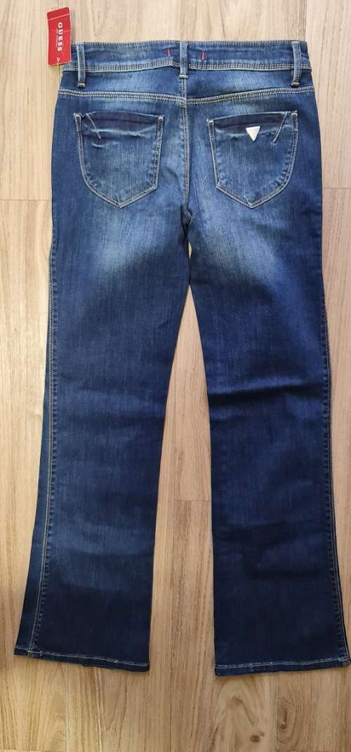 100% Original Guess Ladies Jeans - Guess Size 27 (SA Size 33) RETAIL R999
