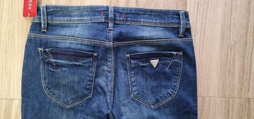 100% Original Guess Ladies Jeans - Guess Size 27 (SA Size 33) RETAIL R999