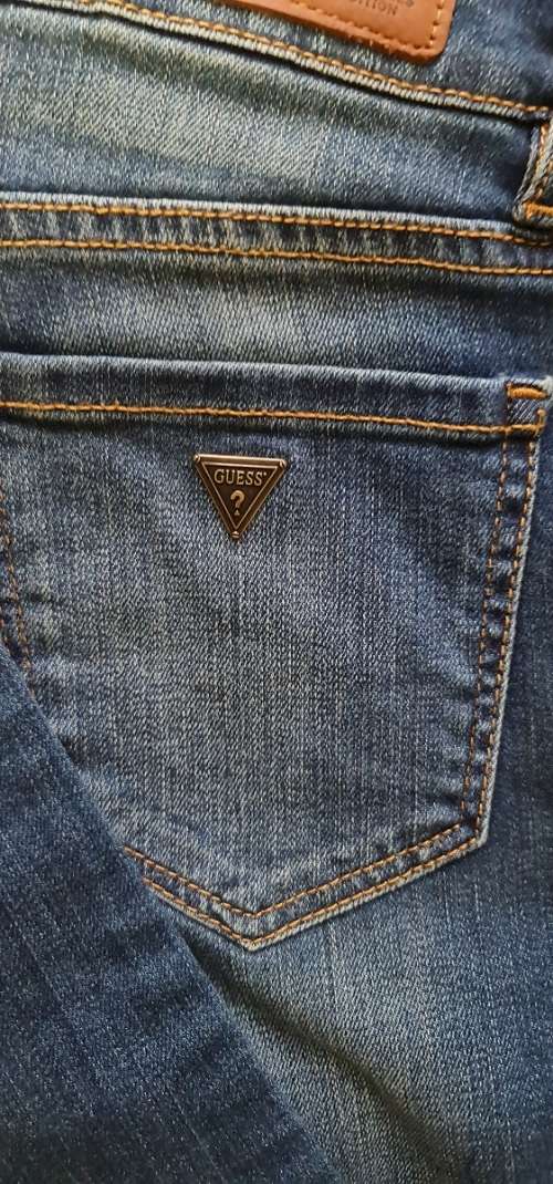 Original Guess Ladies Skinny Jeans - Guess Size 28 (SA Size 34) RETAIL R999