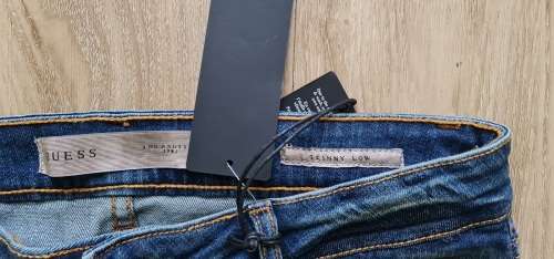 Original Guess Ladies Skinny Jeans - Guess Size 28 (SA Size 34) RETAIL R999