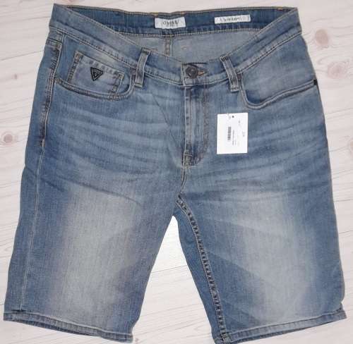 100% Original Guess Jeans Shorts Size 32 (Retail R799)