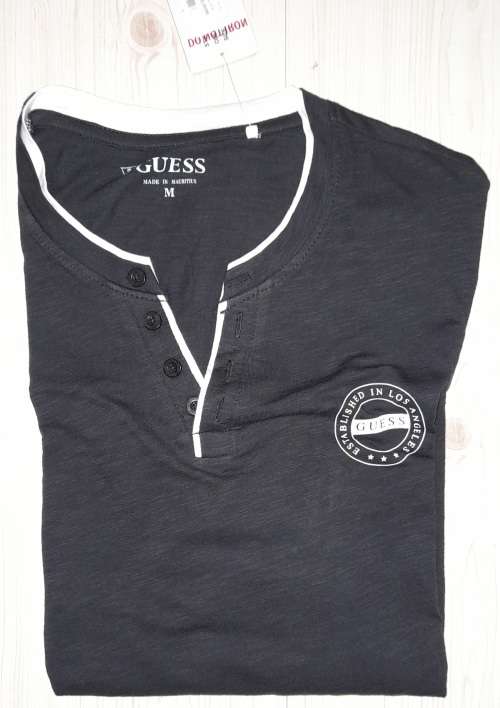 100% Original Guess Mens Top - Medium (Retail R1099)