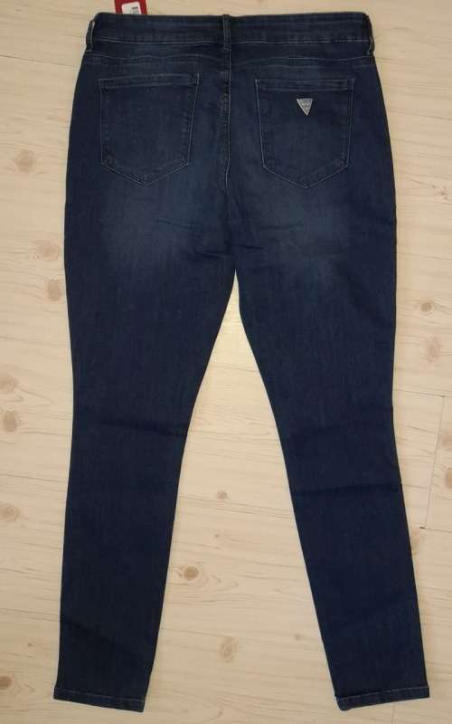 100% Original Guess Ladies Jeans - Guess Size 31 (SA Size 37) RETAIL R999 (Mid Rise Skinny - Power )