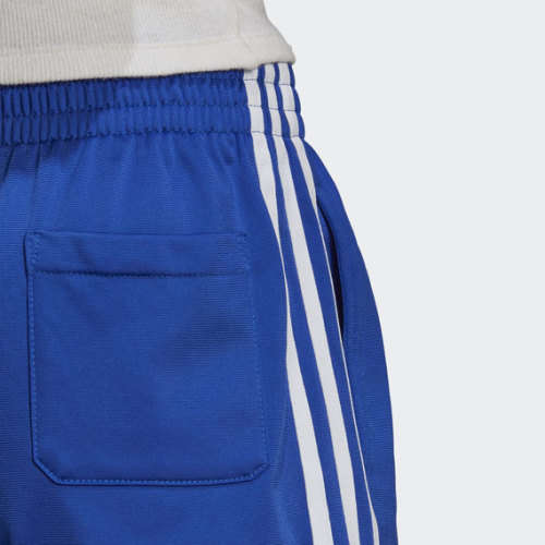 100% Original Adidas EW3691 Ladies Original 3 Str Short - Large (Retail R899)