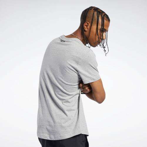 100% Original Reebok FK2602 CL GP AOV Tee - Large (Retail R599)