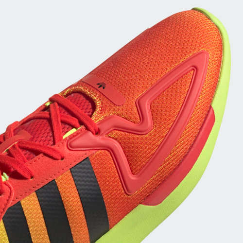 Original Adidas FW0473 ZX 2K Flux - UK11 (Retail R1599)