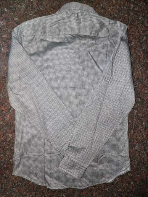 Original Guess Formal Shirt - Small (Retail R1299)