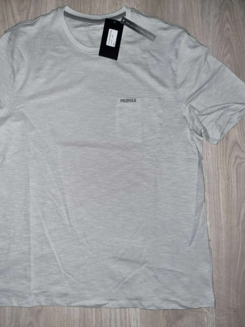 Original PRINGLE of Scotland T-Shirt - Large (Retail R999)