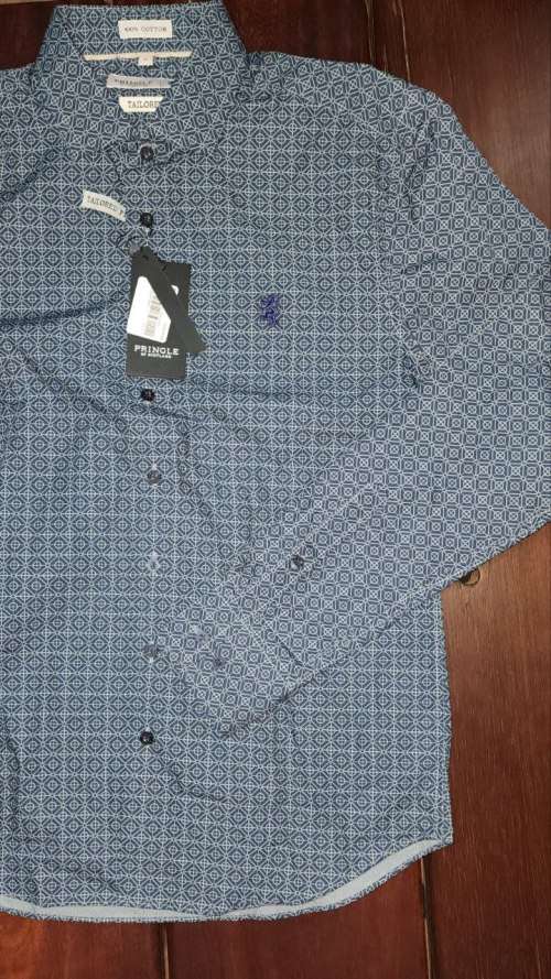 Original PRINGLE of Scotland Formal Shirt - Medium (Retail R1599) - Tailored - 100% Cotton