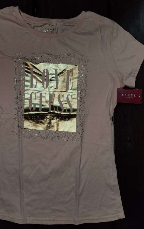 100% Original Guess Ladies T-Shirt - Size Large - RETAIL R699