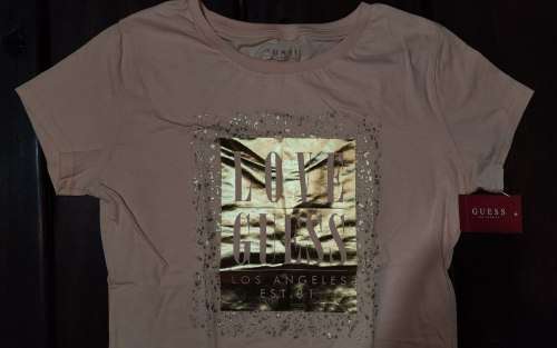 100% Original Guess Ladies T-Shirt - Size Large - RETAIL R699