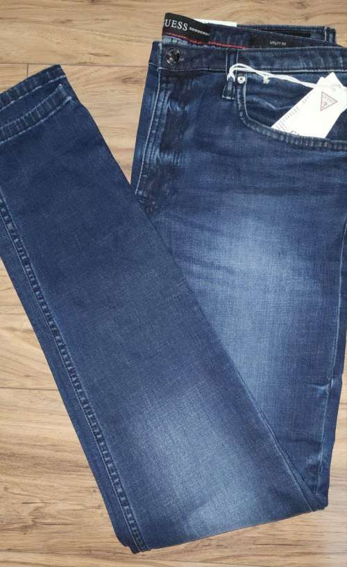 Guess Jeans - Men`s Utility Fit Jeans Size : W34L32 (Retail R1299)