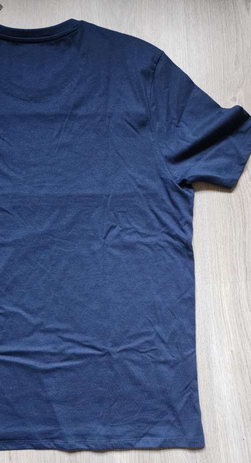 Original PRINGLE of Scotland T-Shirt - Large (Retail R999)