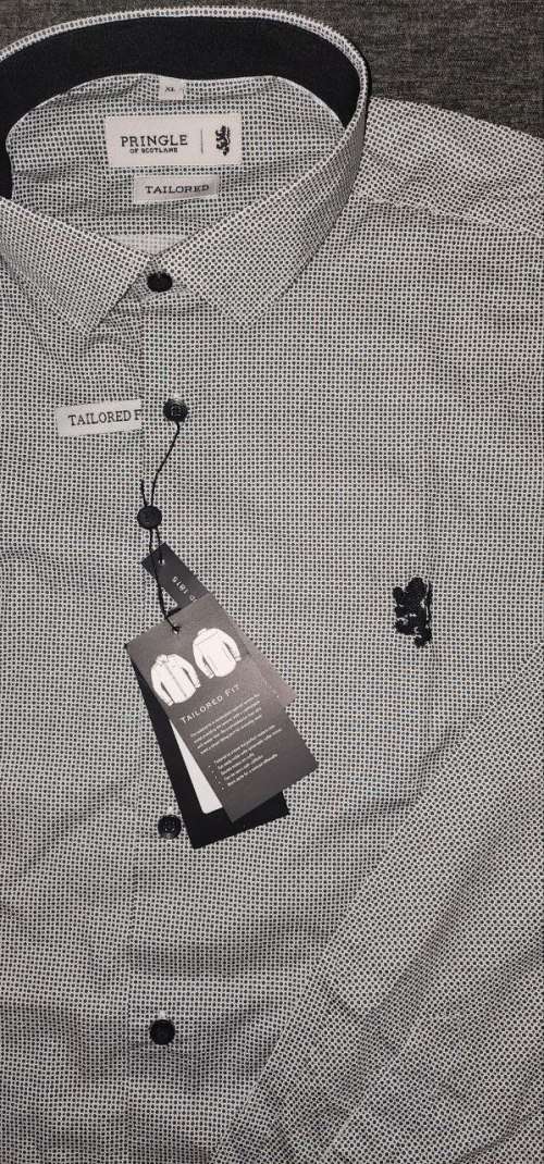 Original PRINGLE of Scotland Formal Shirt - Large (Retail R1599) - Tailored Fit - 100% Cotton