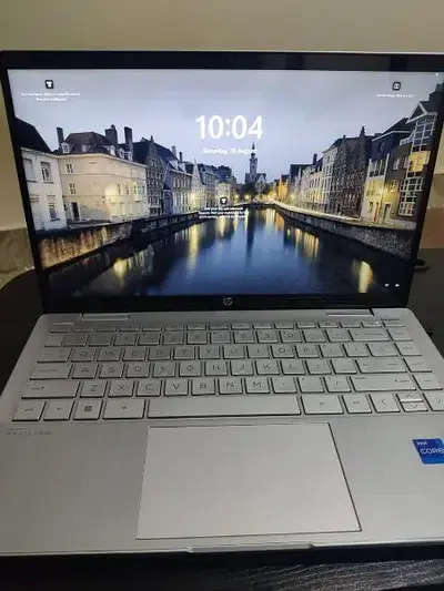 8 months old HP Pavilion 15 IntelCore i7 1255U 16GB RAM 1TB SSD