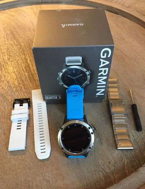 Garmin Quatix 5 Sapphire Edition Marine Watch WITH 3 BANDS - Sailing Fishing Train