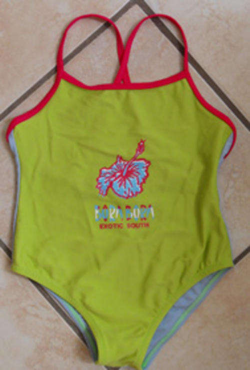 Lovely Small Girl Onpiece Swimwear  Size FOr 12