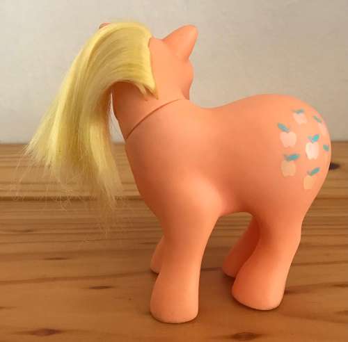 My Little Pony - Applejack (without tail) (1983)