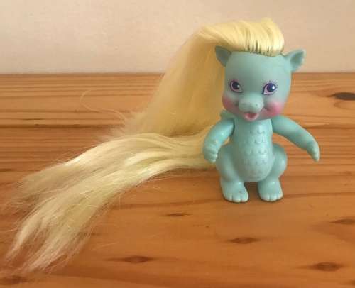Lady LovelyLocks - Baby Dragon - Bouncycurl (1987) - similar to My Little Pony