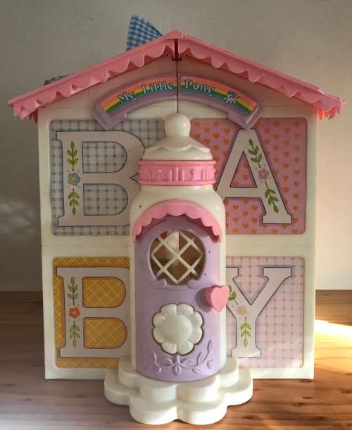 My Little Pony - Lullabye Nursery with Baby Tiddly Winks (1984) - GREAT FOR DISPLAY