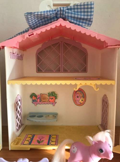 My Little Pony - Lullabye Nursery with Baby Tiddly Winks (1984) - GREAT FOR DISPLAY