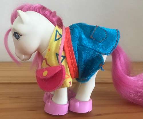 My Little Pony - Pony Wear - City Kids - COMPLETE rare orange belt) (Pony NOT