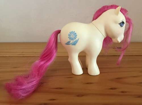 My Little Pony - Mail Order - Birthflower Ponies - Daisy (April) - RARE