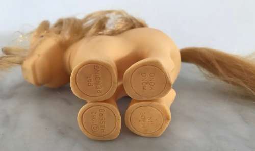 My Little Pony - Flat-Footed Collector`s Pose - Butterscotch (1982)