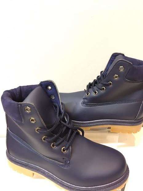 Unisex Lace Up Boots