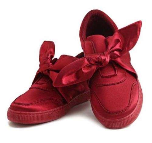 Vibe Ribbon Sneakers
