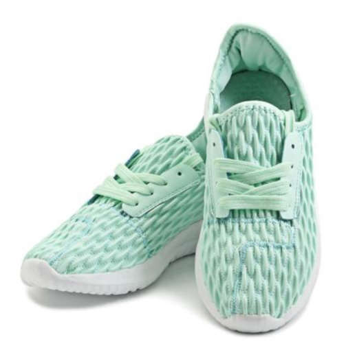 Tom-Tom Sneakers | 9 Options