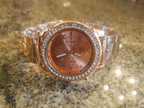 GENEVA CRYSTAL ACCENTED ROSE GOLD TONE LADIES WATCH