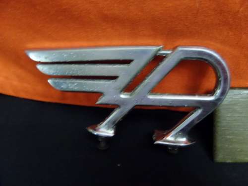 Joblot Old Car Badges(bid for lot)