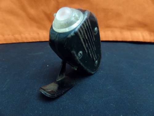 Antique dynamo (light still working)