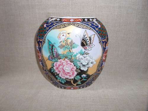 Colorful Vase marked Japan