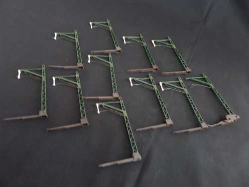 Lot of  10 Triang Train Accessories made in England (bid for the lot)