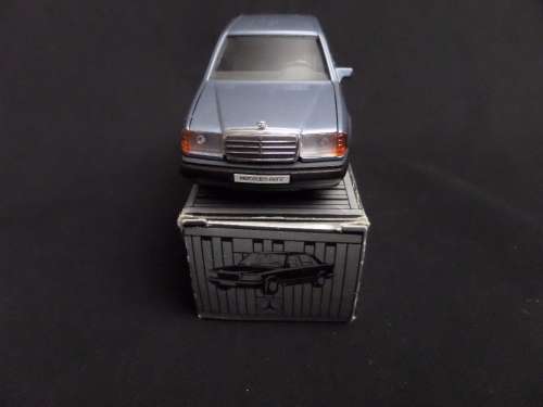 Mercedes-Benz 300 SE/SEL Model made in Germany boxed